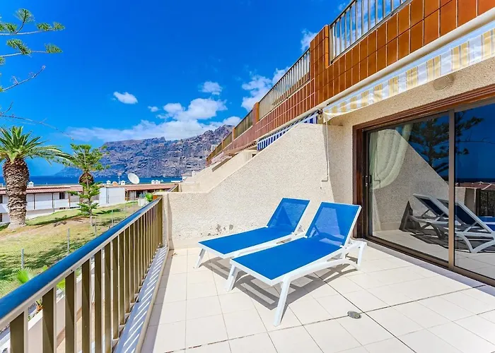 Marlene - Ocean Views Apartament